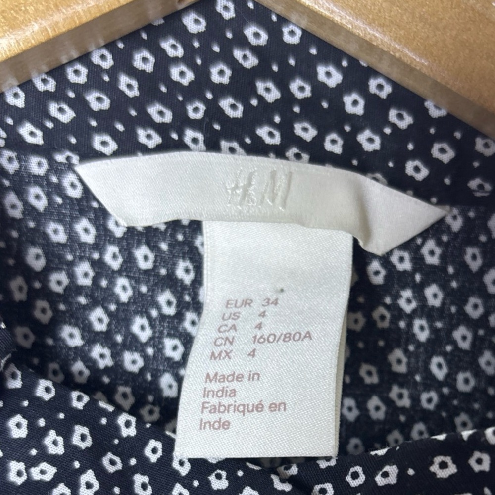 H&M Navy Ruffle Blouse‎ - Picture 2 of 10